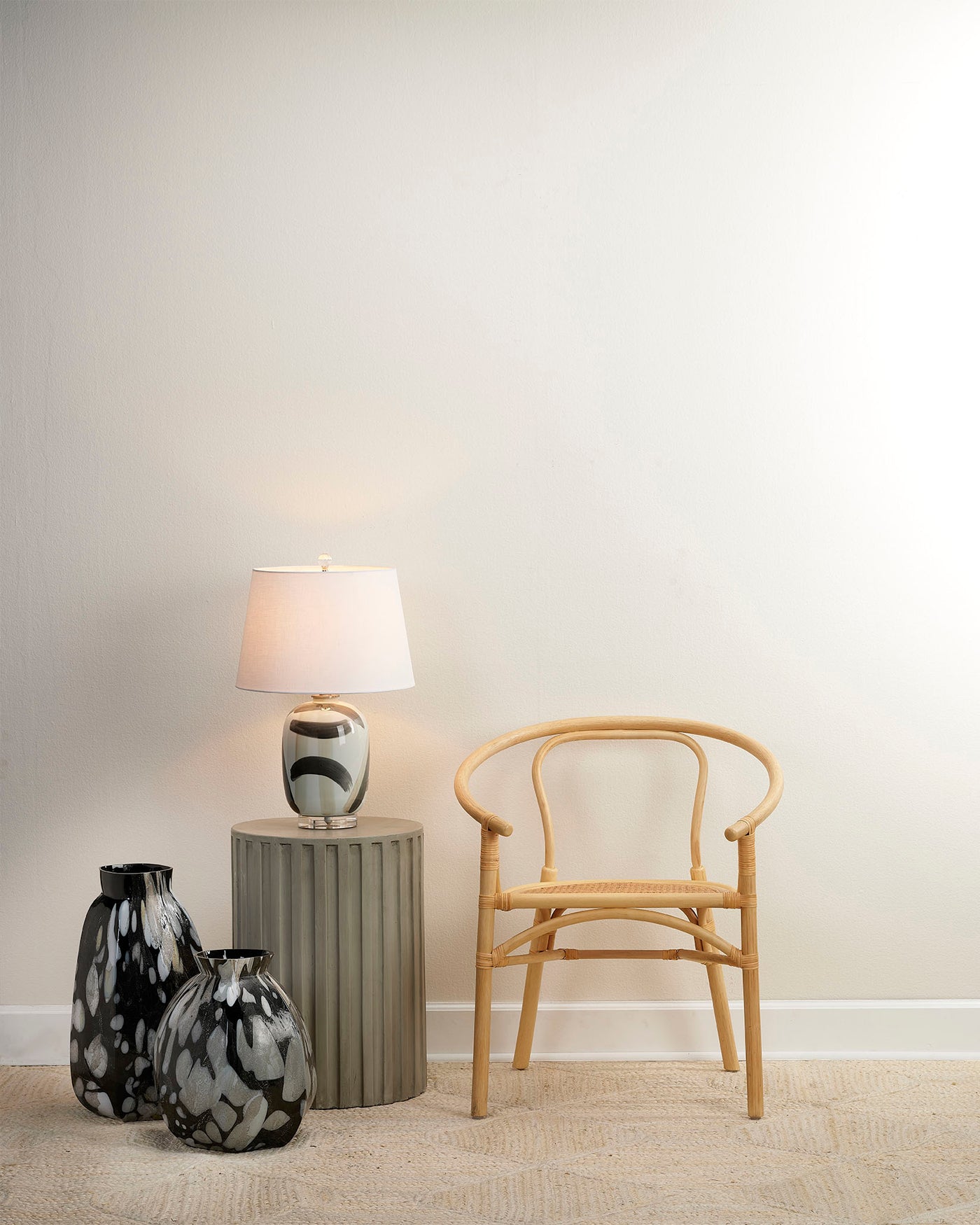 Graphic Table Lamp in Black, Beige & White Ceramic With a Cone Shade in White Linen