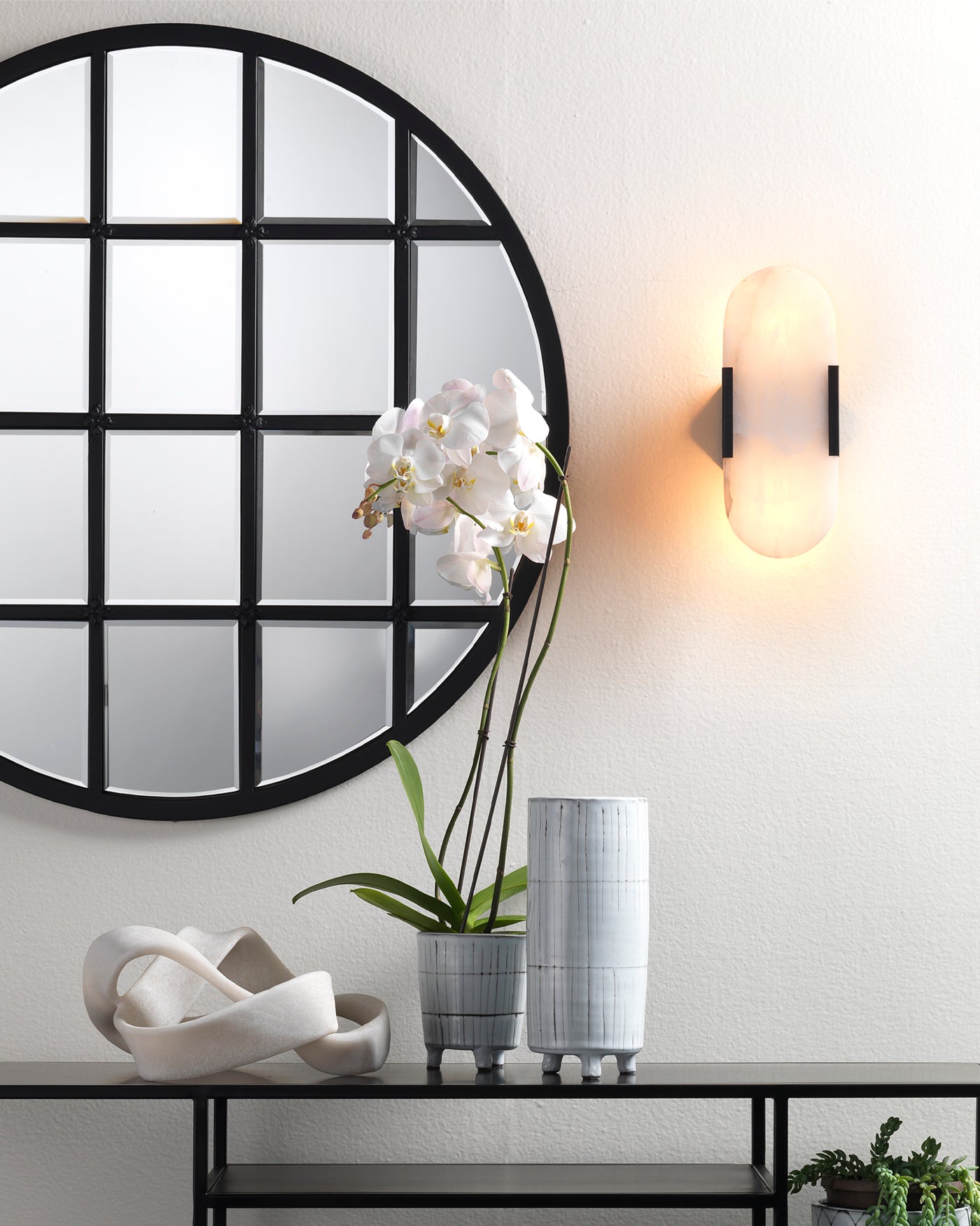 Delphi Wall Sconce in Oil Rubbed Bronze Metal