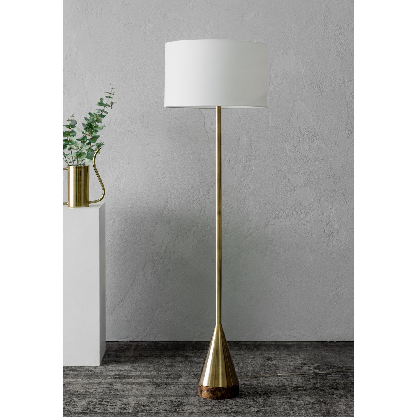 Lacrima Floor Lamp