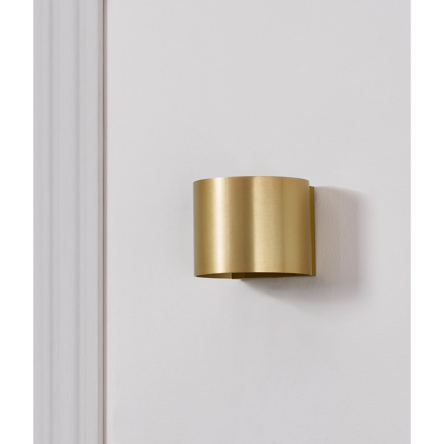 Kyan Wall Sconce