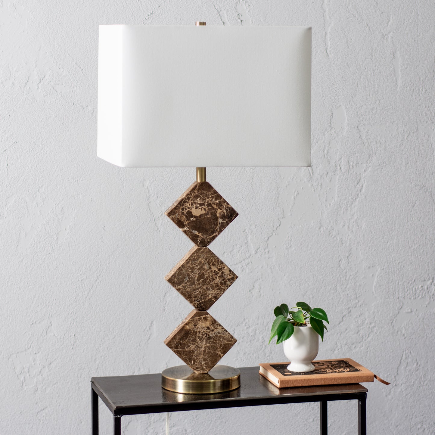 Canaria Table Lamp