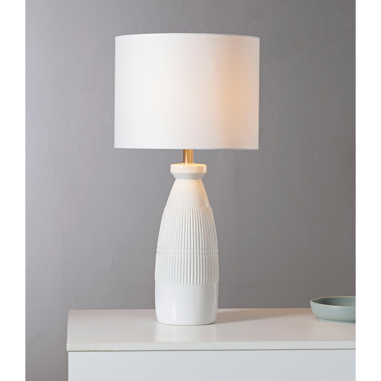 Nado Table Lamp